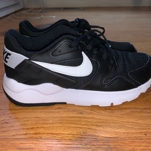 Never Worn Nike Air